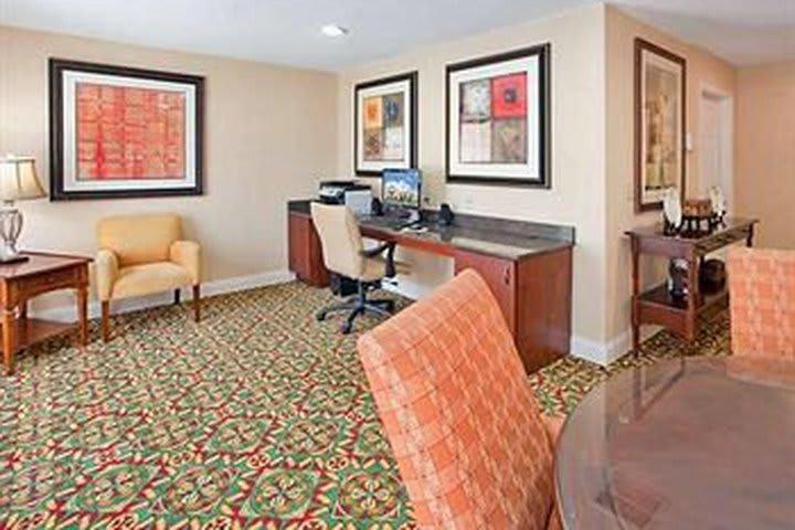 Residence Inn Charlotte University Research Park