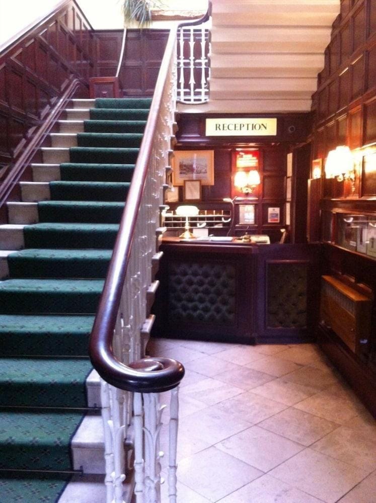 The Georgian House Hotel