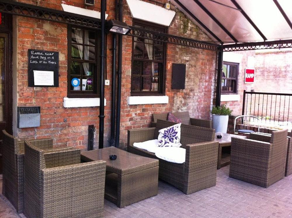 The Georgian House Hotel