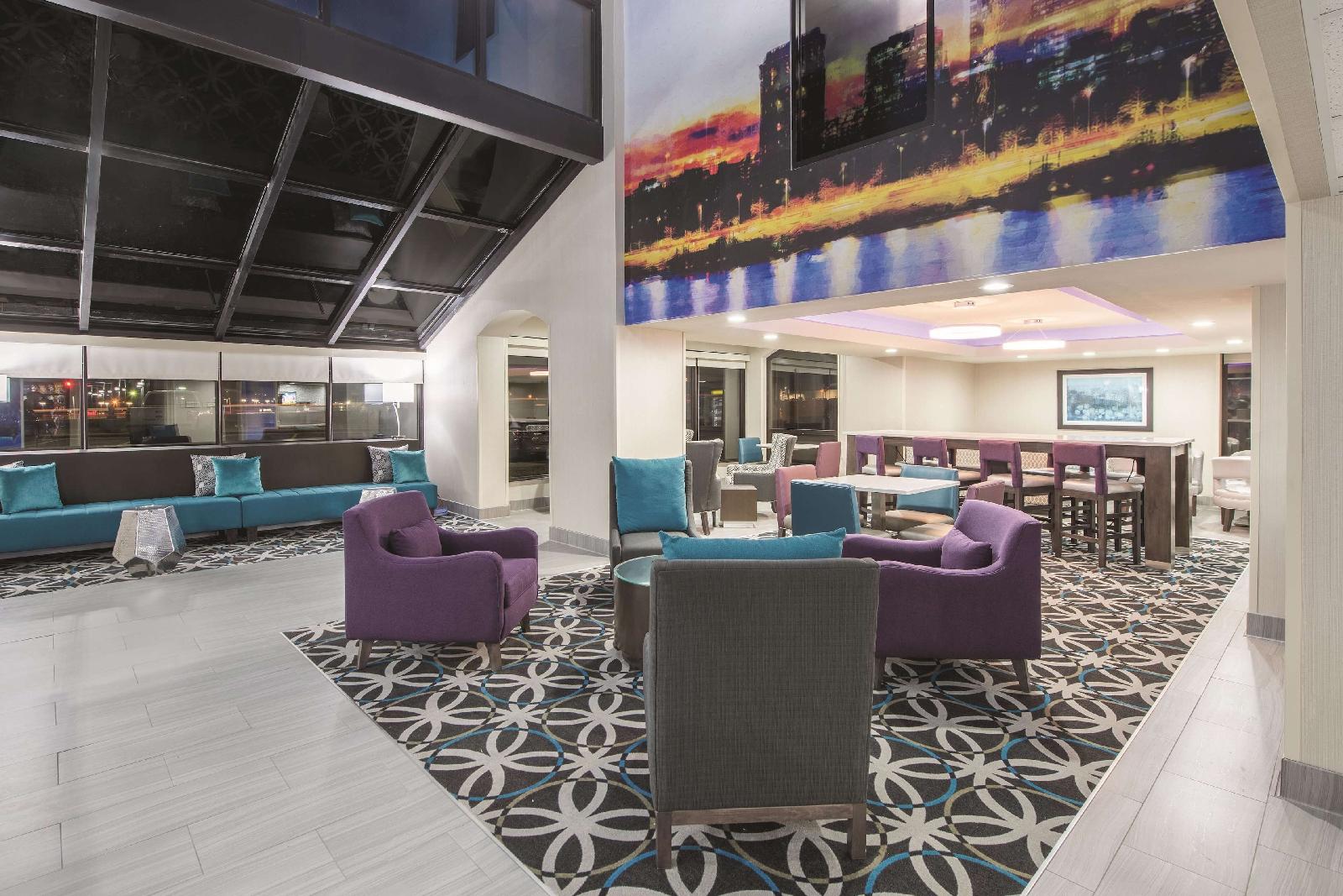 La Quinta Inn & Suites Festus