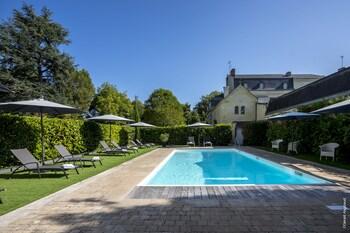 Le Chateau de Verrieres