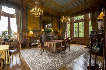 Le Chateau de Verrieres