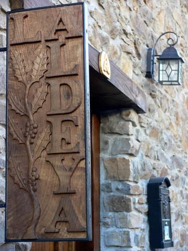 Hostal de Montaña La Aldeya