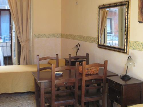 San Demetrio Rooms