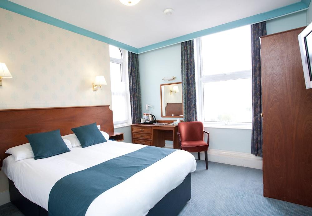 TLH Victoria Hotel