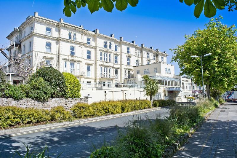 TLH Victoria Hotel