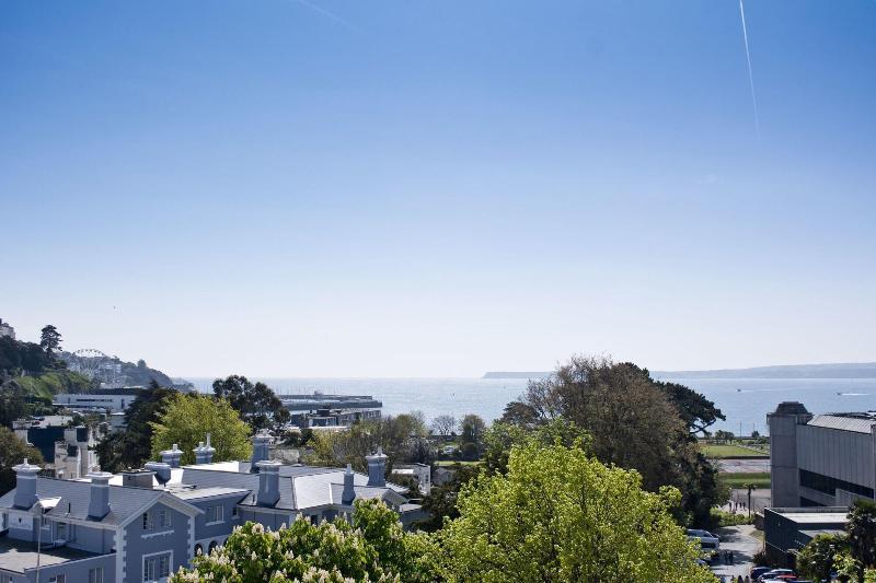 TLH Victoria Hotel