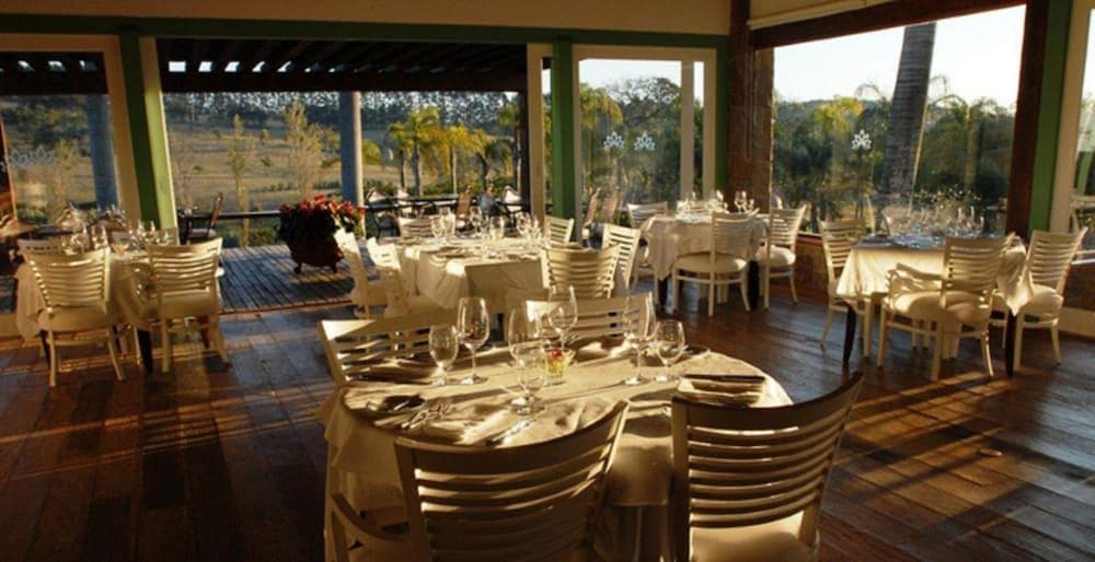 Lake Villas Charm