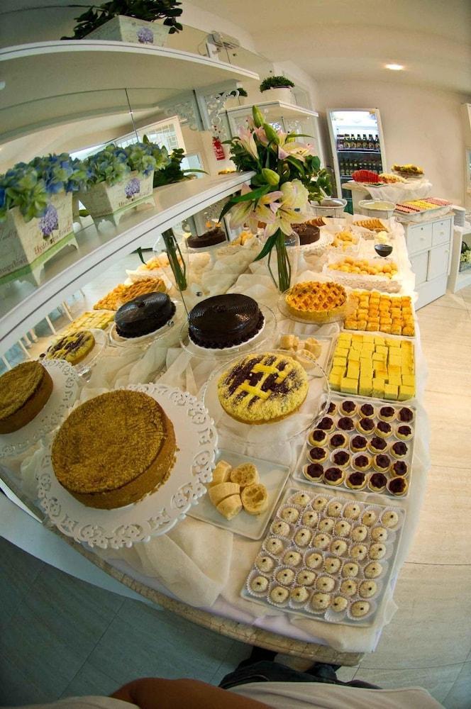 Hotel Oma Zita