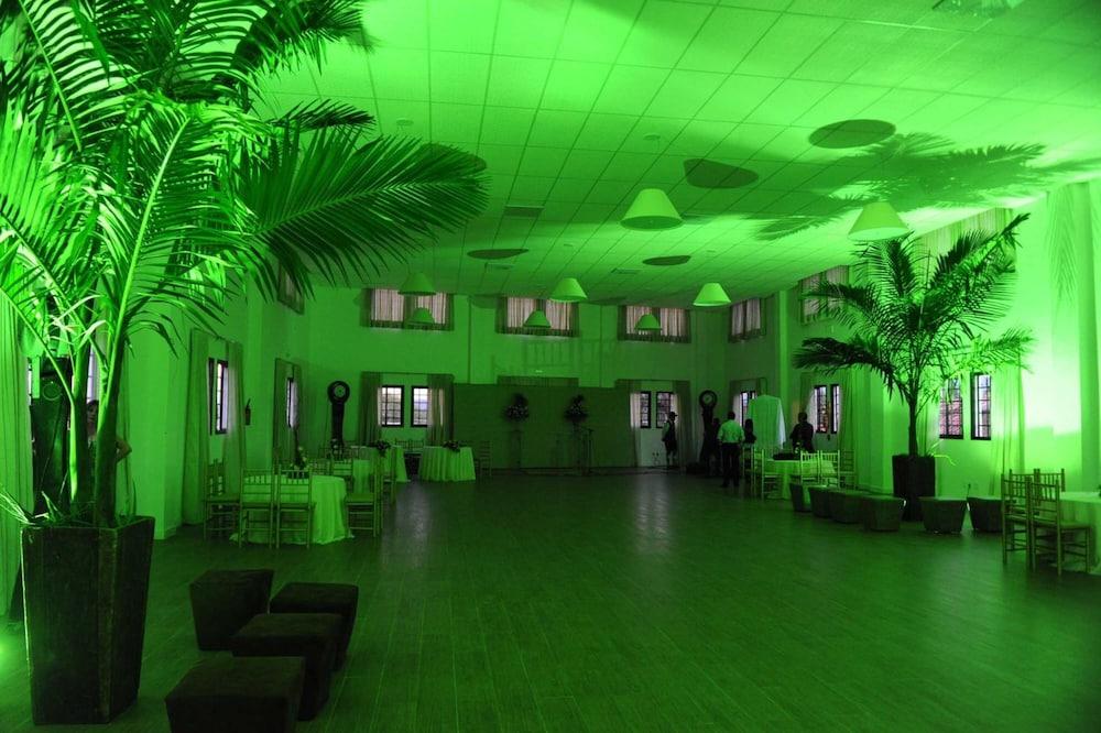 Hotel Oma Zita