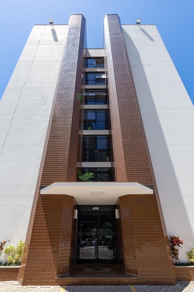 Hotel Lunes