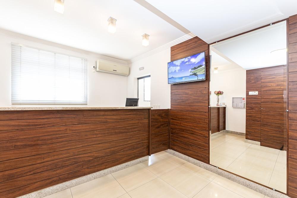 Hotel Lunes
