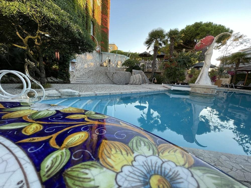 Hotel Milton