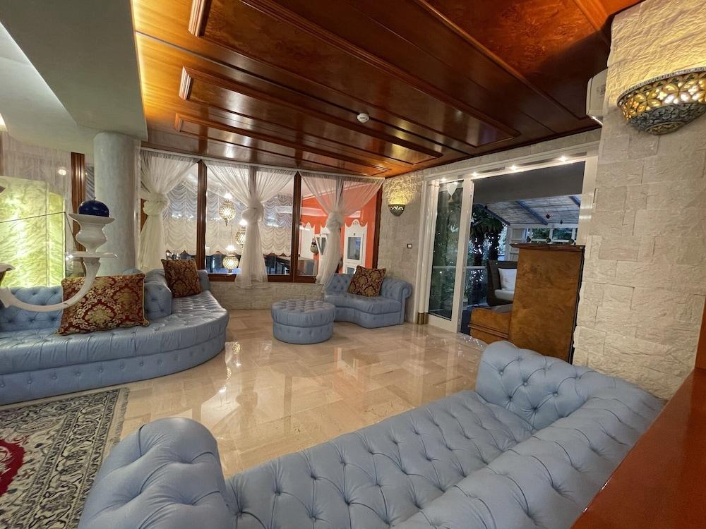 Hotel Milton