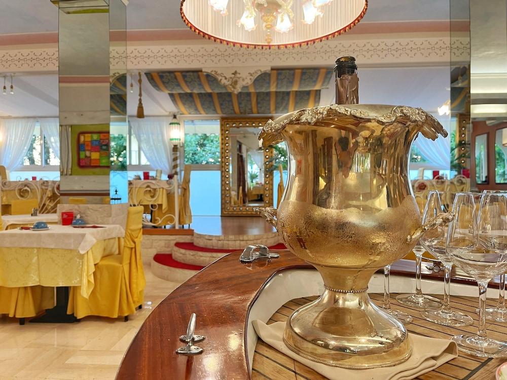 Hotel Milton