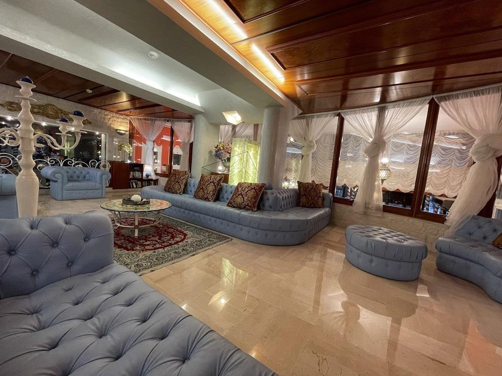 Hotel Milton