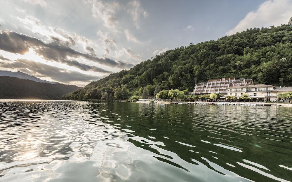 Parc Hotel Du Lac