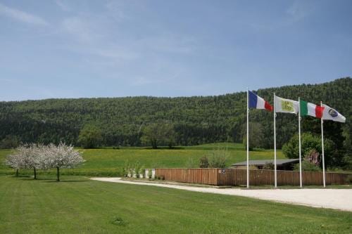 Le Vernay