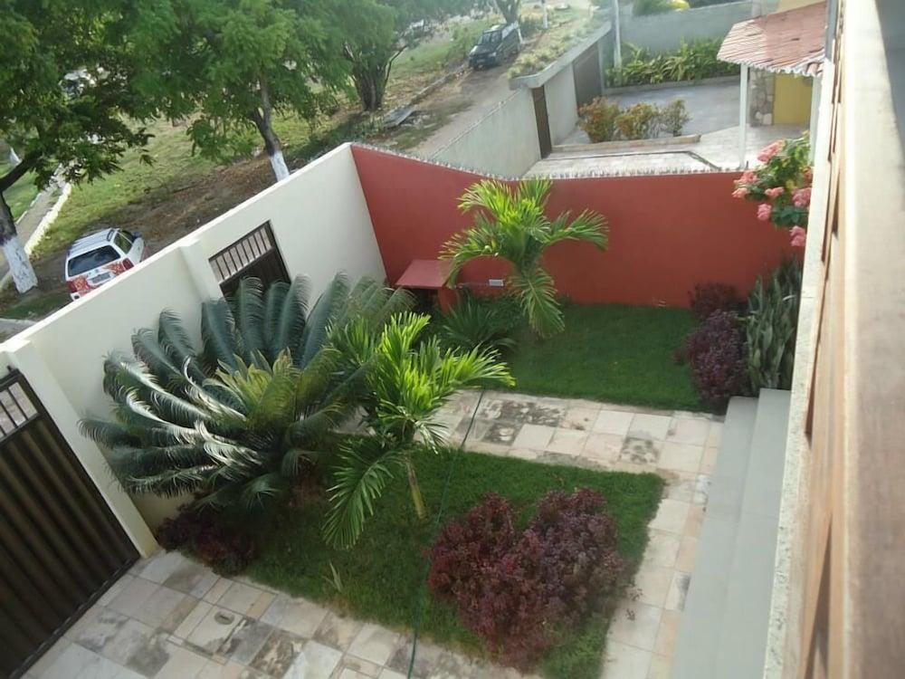 Suites Solanas De Porto