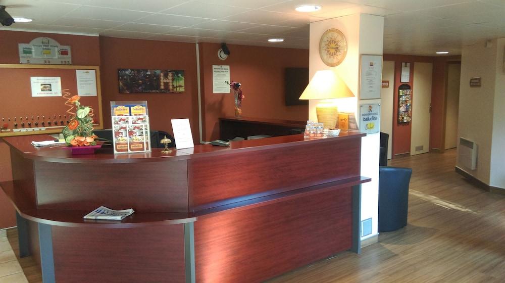 Hotel initial Lyon / Villefranche-Sur-Saone  by balladins