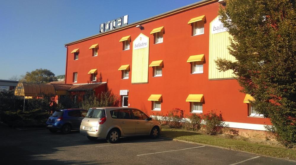 Hotel initial Lyon / Villefranche-Sur-Saone  by balladins