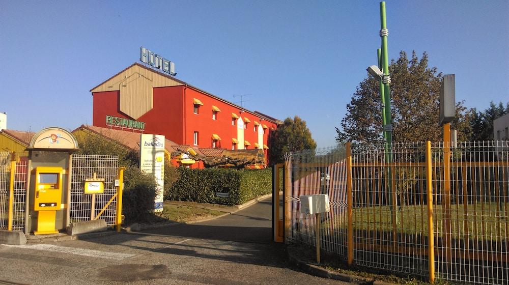 Hotel initial Lyon / Villefranche-Sur-Saone  by balladins