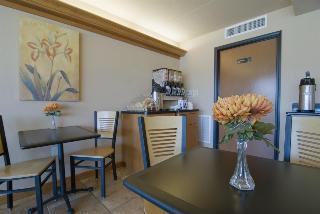 Americas Best Value Inn & Suites-Conway