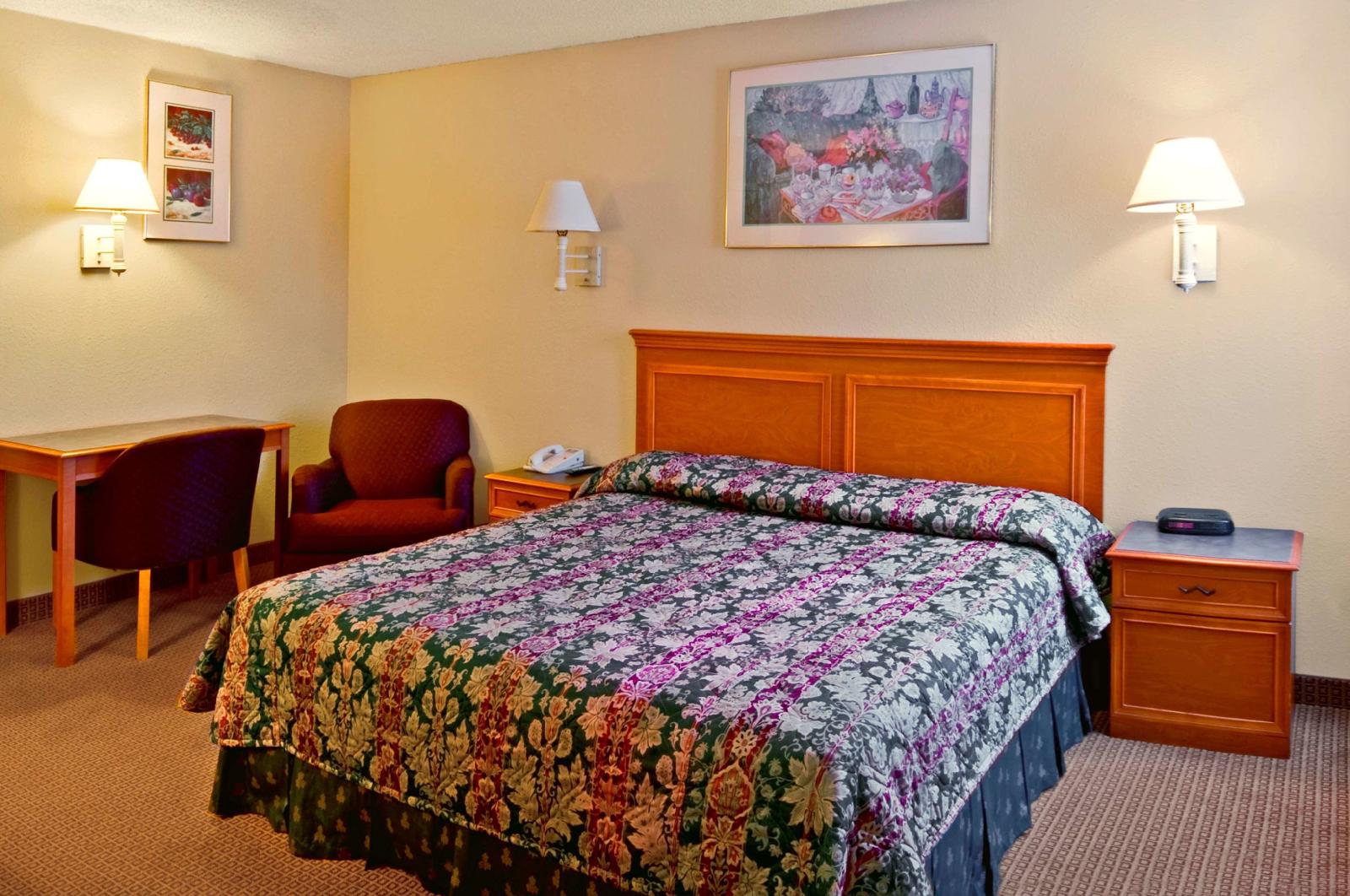 Americas Best Value Inn & Suites - Hesston
