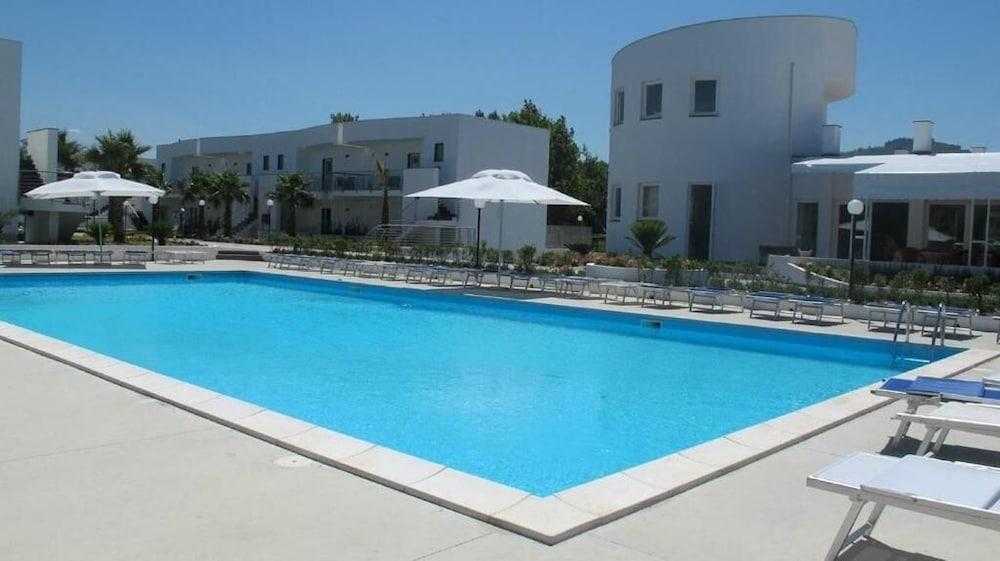 Medea Beach Resort