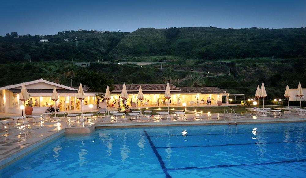 VOI Tropea Beach Resort
