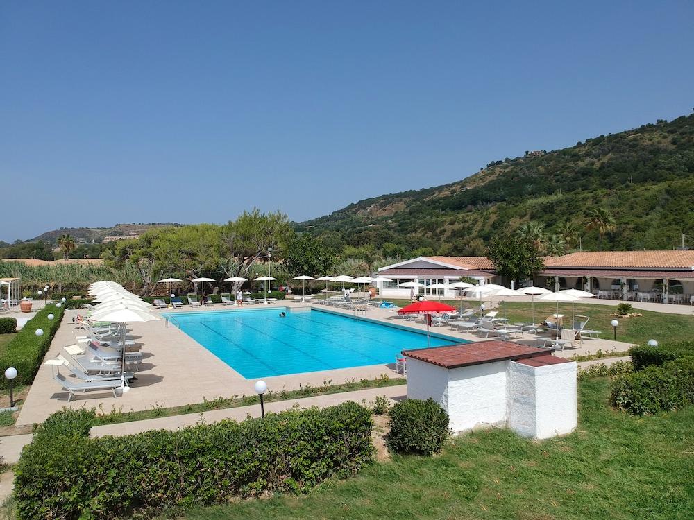 VOI Tropea Beach Resort