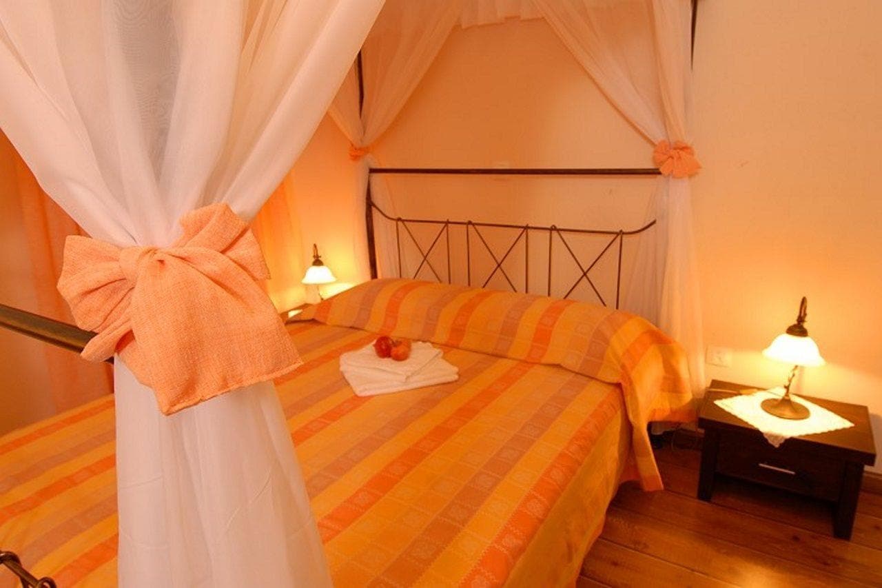 Anatoli Labreon Guesthouse - Apartments