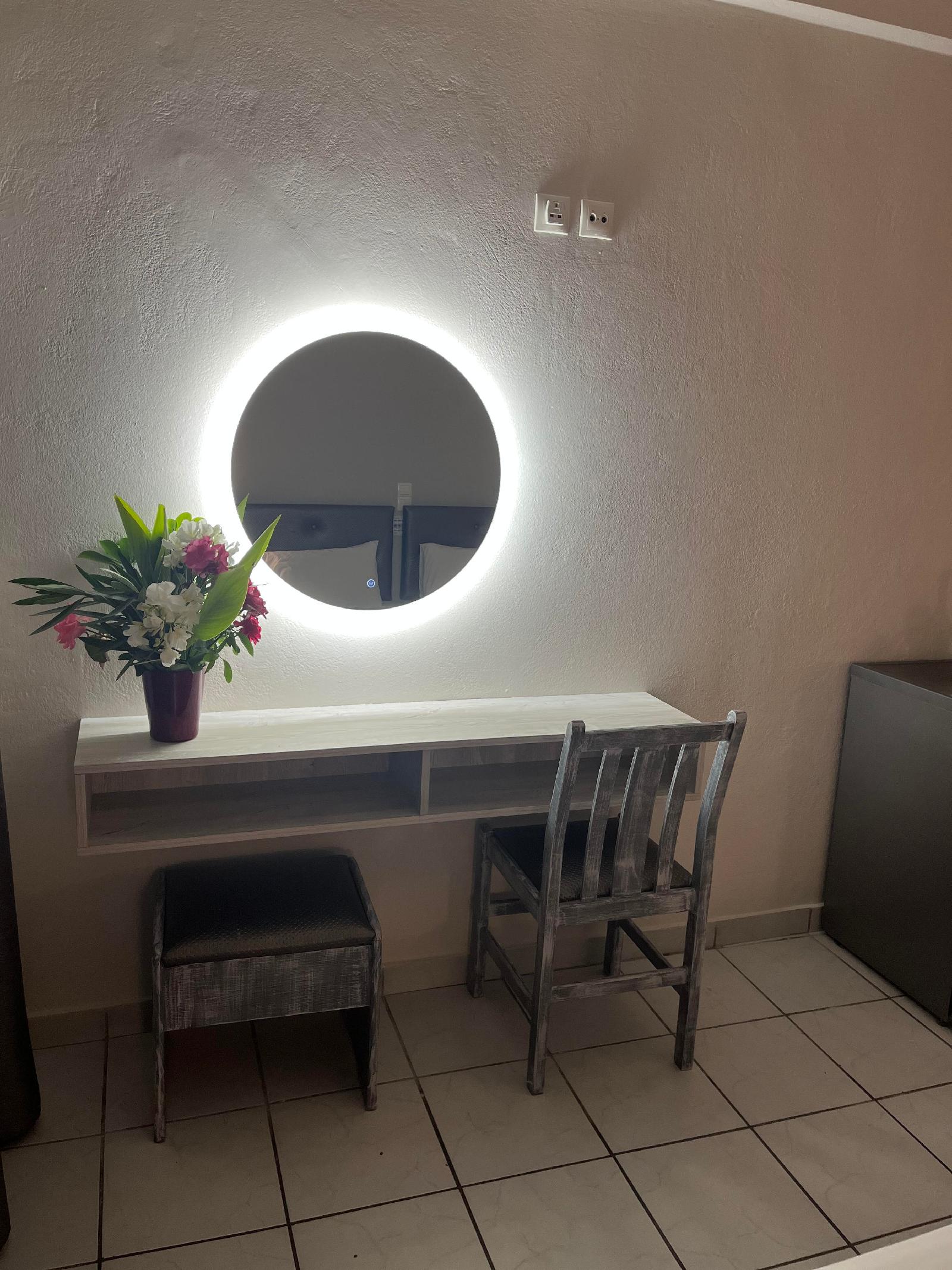 Daisy Studios