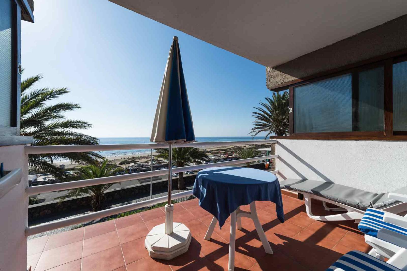 Apartamentos El Paseo