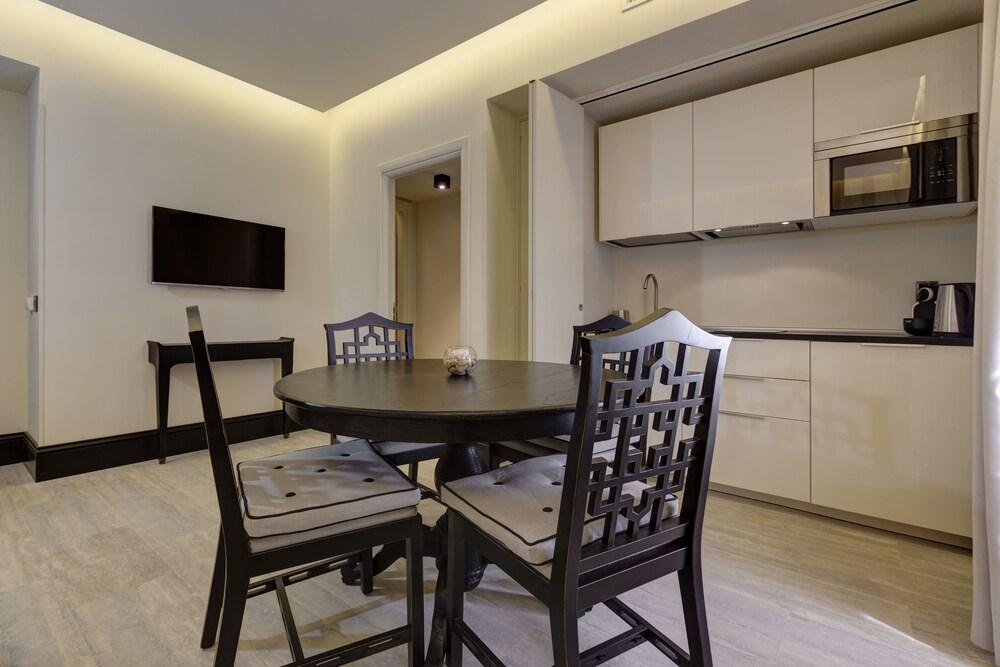 Profumo Maison d'Hotes