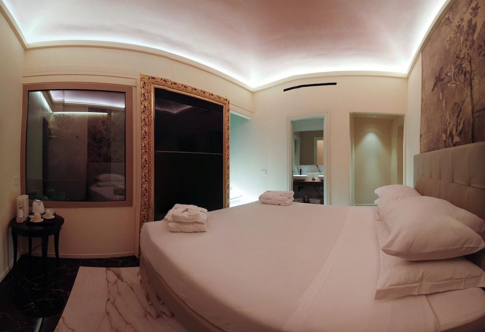 Profumo Maison d'Hotes