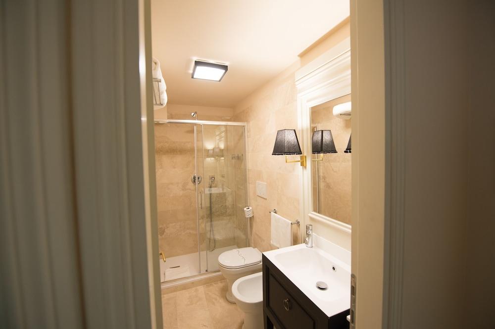Profumo Maison d'Hotes