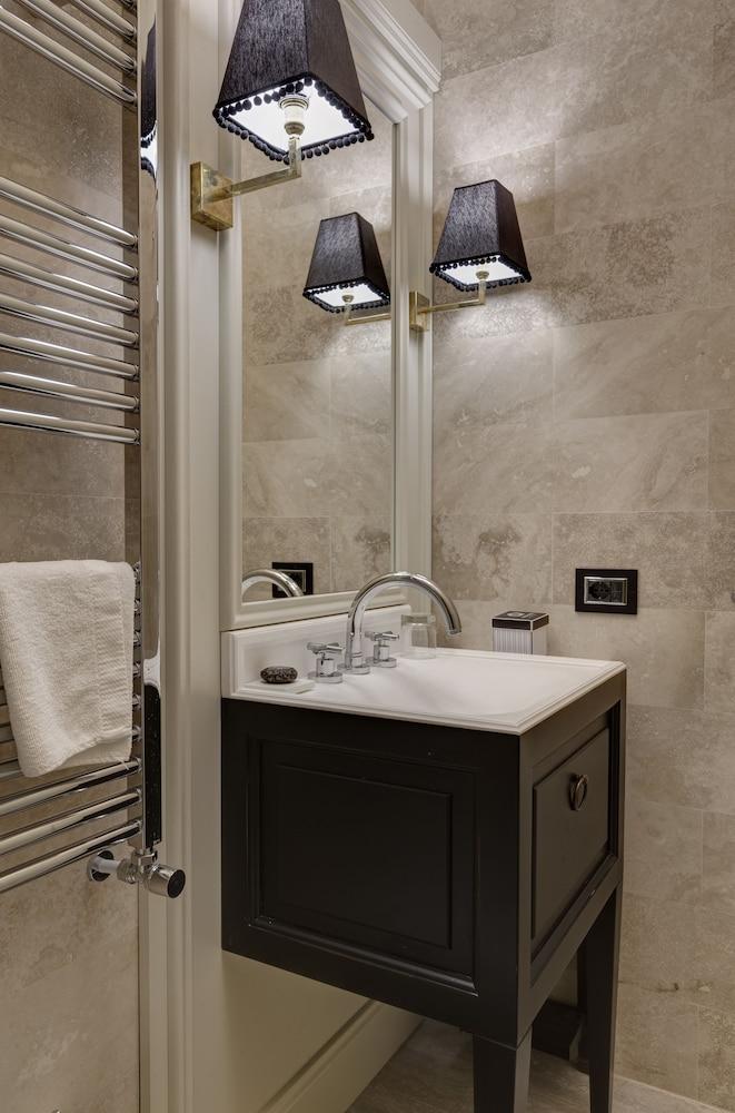 Profumo Maison d'Hotes