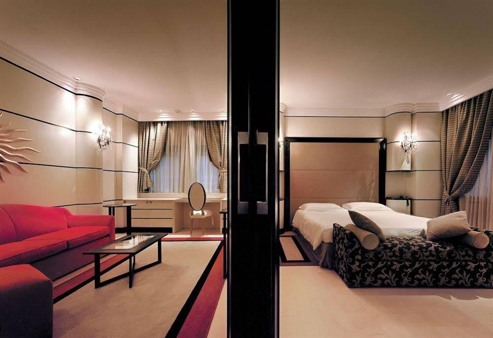 The Forum Apartment