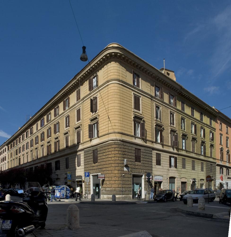 Vatican Studio Apartment