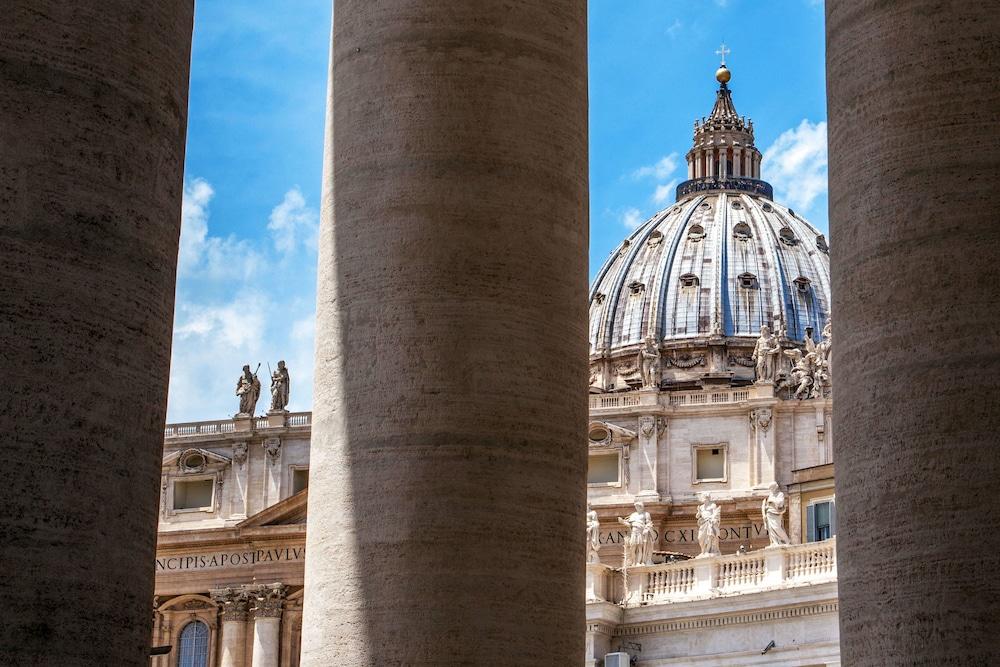Vatican Studio Apartment
