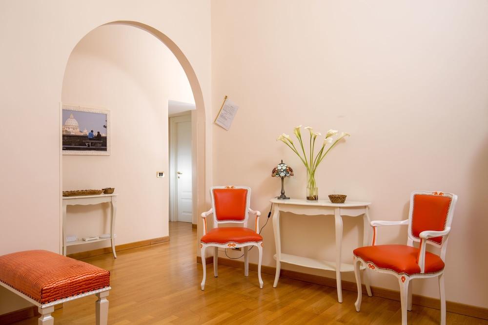 Vatican Studio Apartment
