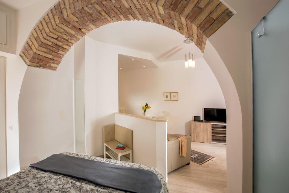 Vatican Studio Apartment