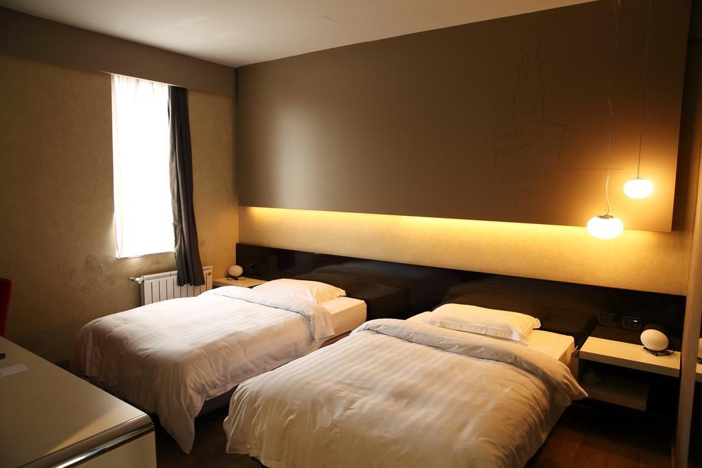 Huaxia Milano