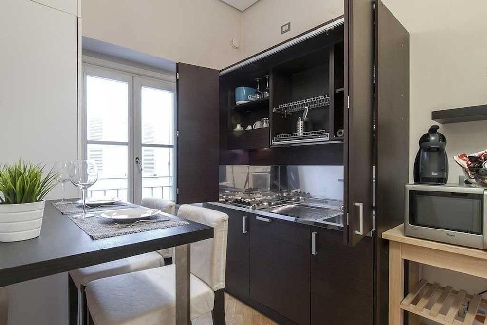 Milan Royal Suites & Luxury Apartments