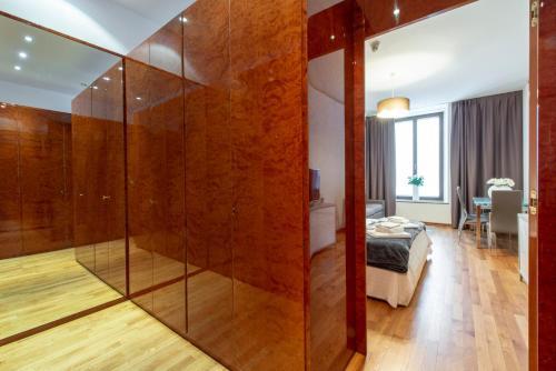 Milan Royal Suites & Luxury Apartments