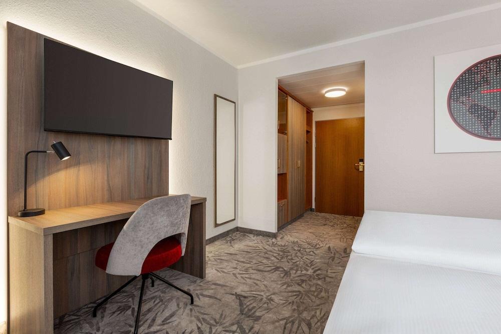 Ramada by Wyndham Halle - Leipzig