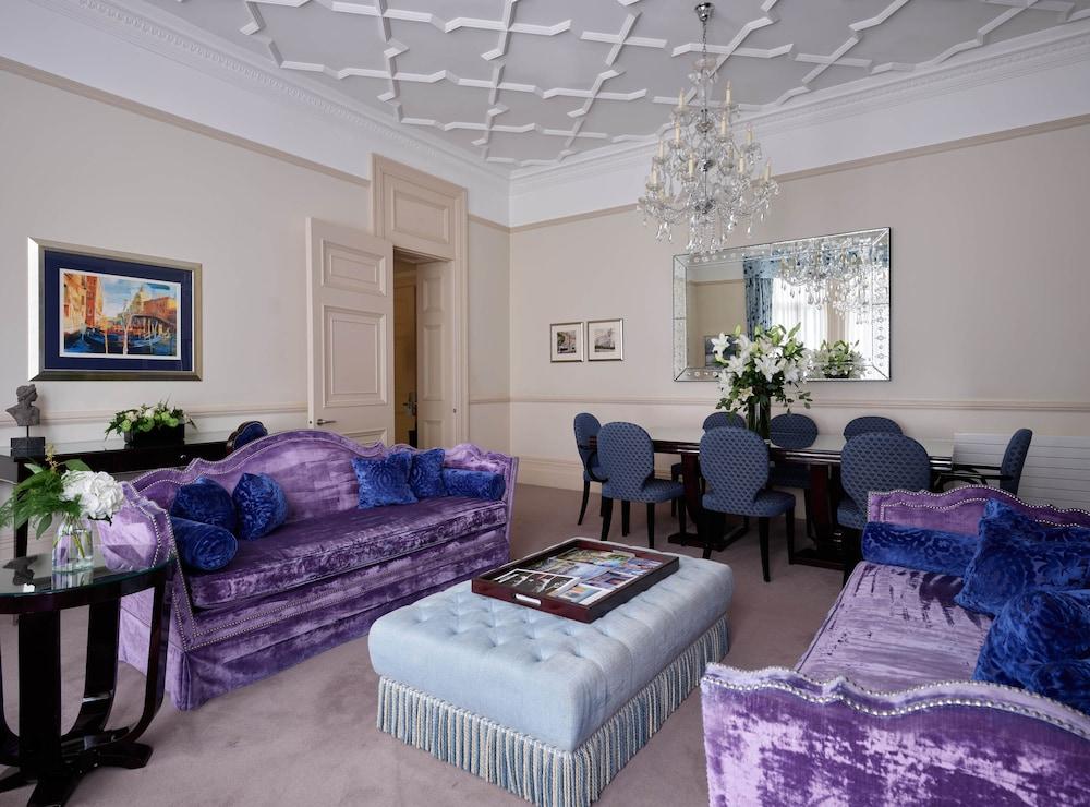Sloane Club Hotel