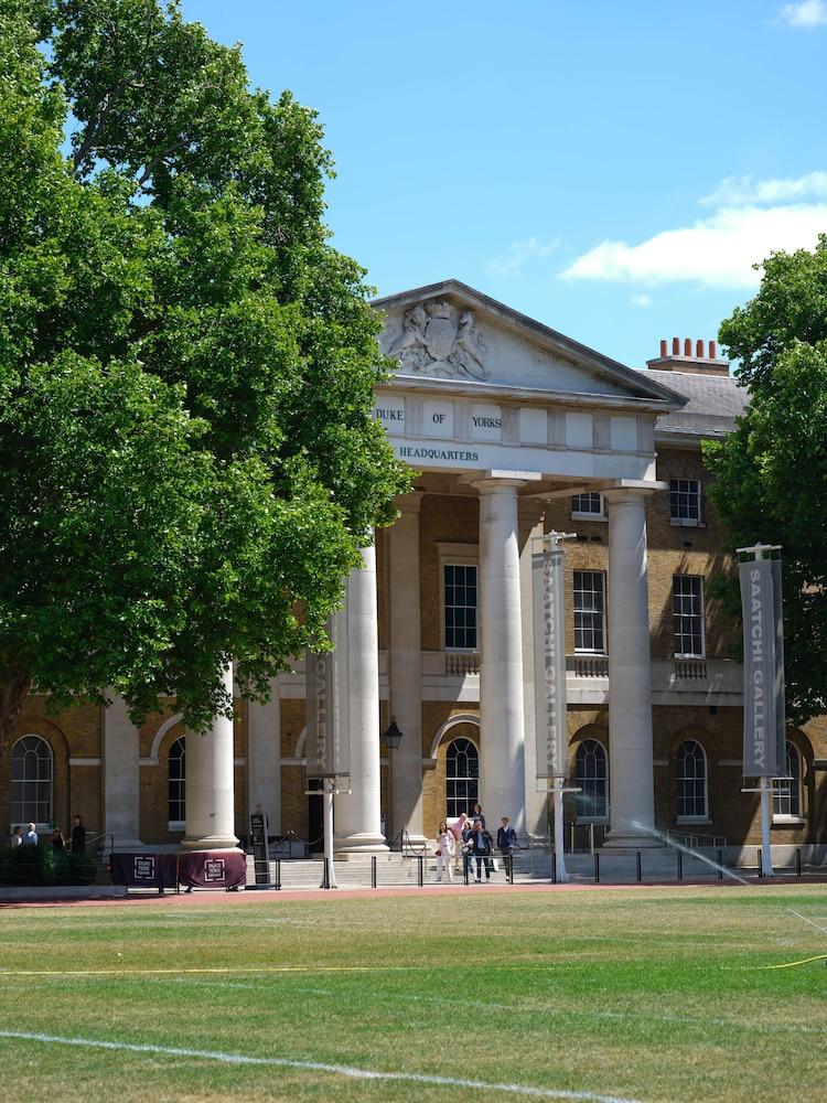 Sloane Club Hotel