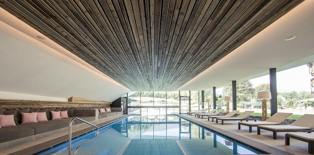 Petrus